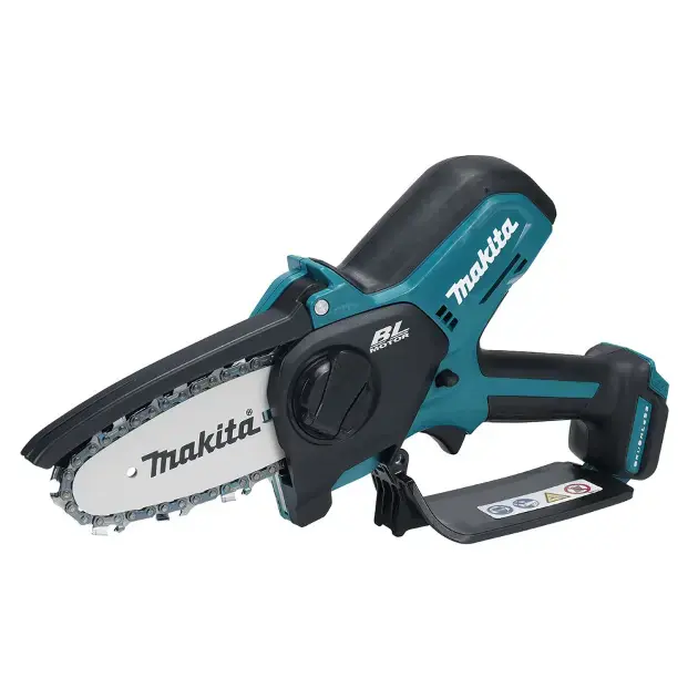 Makita - 12V AKU 10 cm-es metszőfűrész, akkumulátor és töltő nélkül UC100DZ01 Népszerű